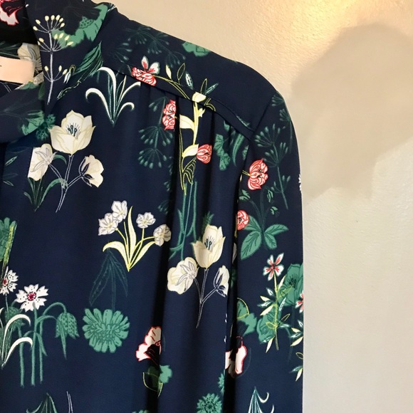 LOFT | Women's Valley Floral Bow Blouse | Navy - Picture 6 of 11